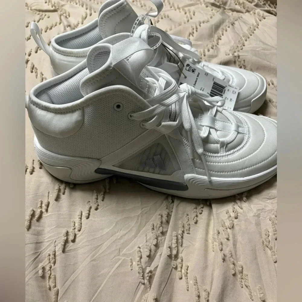 New Adidas Exhibit Select Mid White Silver  Basketball Court Shoes Women Size 11